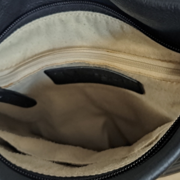 Margot Leather Triple Zipper Crossbody Bag 10"×12.5" - Picture 8 of 10